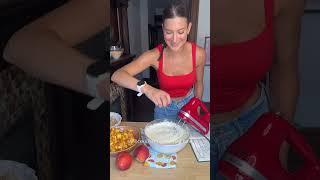 Peach Crumble Cheesecake