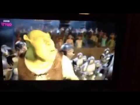 Solta o Play Shrek assoprou uma perereca e deu a Fiona e Fiona