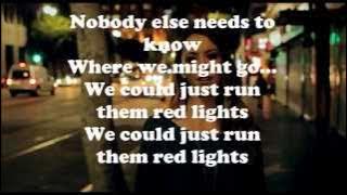 Taryn Southern - Red lights cover with lyrics