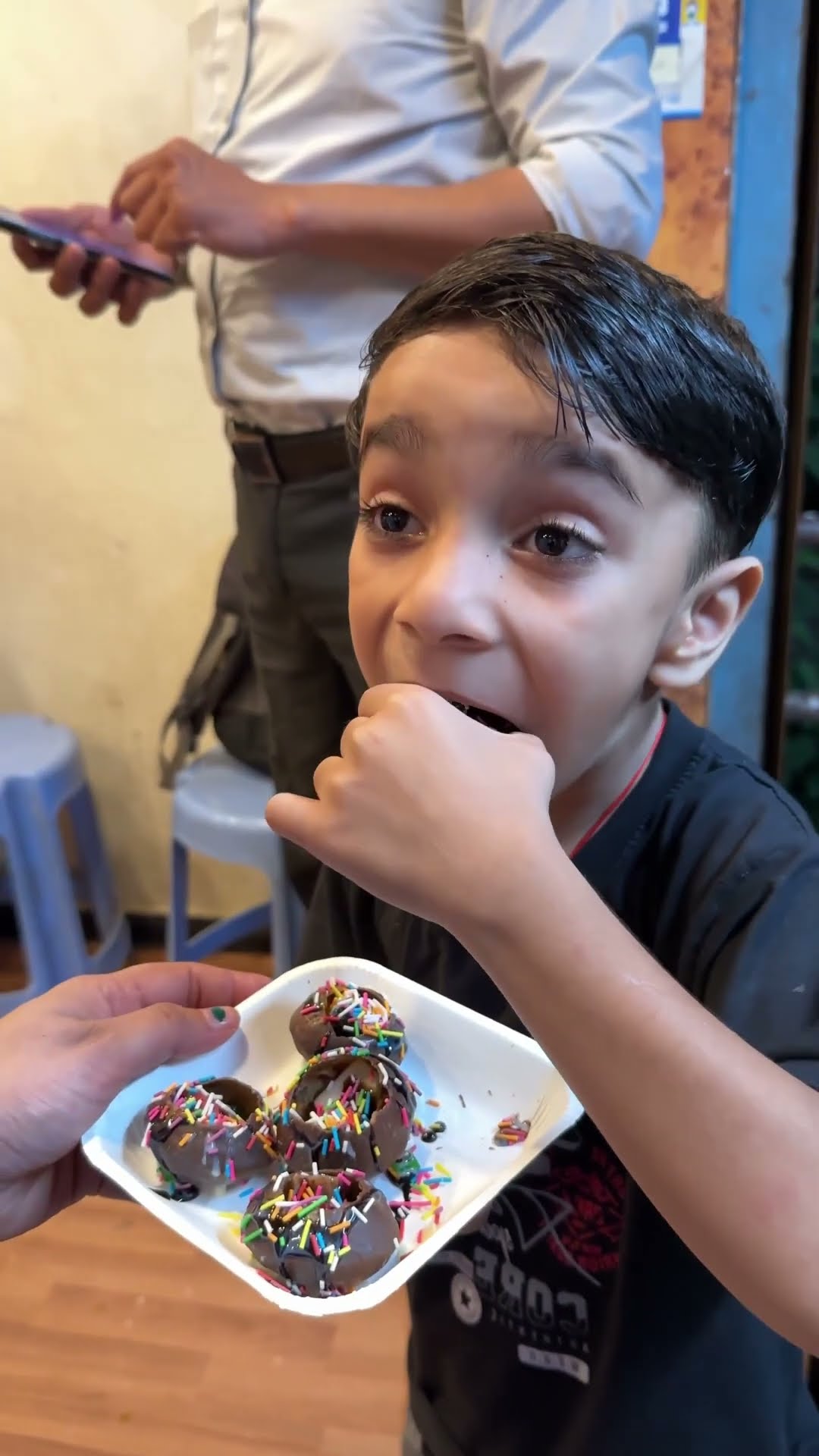 Duggu ko mirchi pasand nhi hai ? || #golgappa #shorts