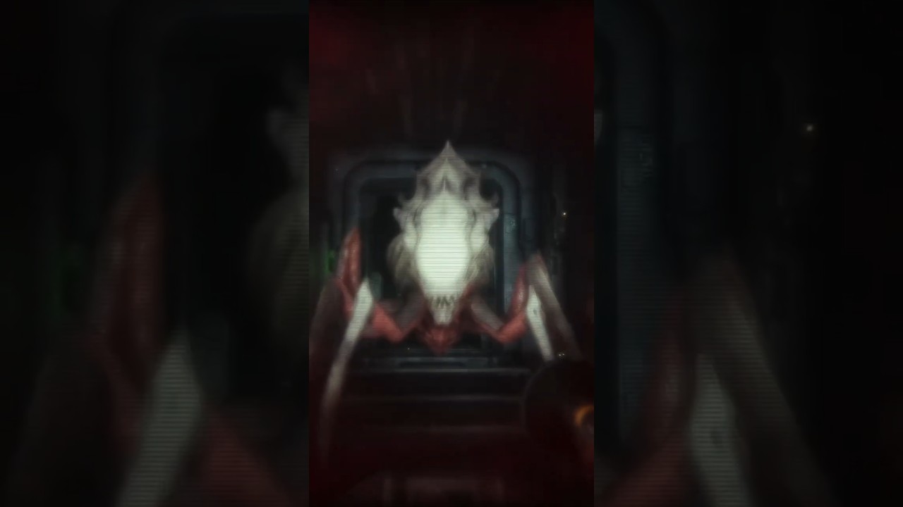 YOU CANNOT survive 10 minutes alone in this game 