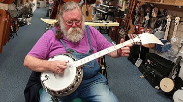 Keith playing a Deering Goodtime Banjo @ Hobgoblin Music Birmingham