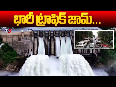 భారీ ట్రాఫిక్ జామ్..| Heavy Traffic Jam On Srisailam route | Tv5 News - TV5NEWS
