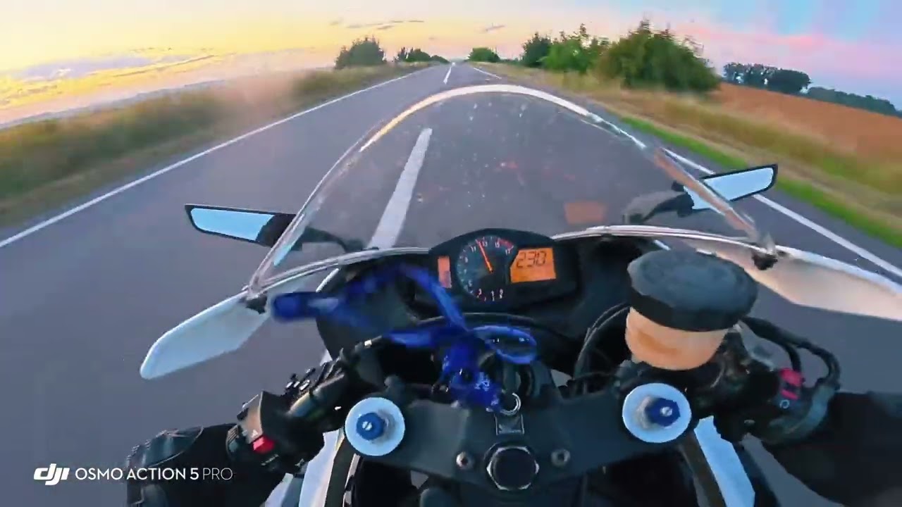 Honda CBR 600RR Chill Ride UA