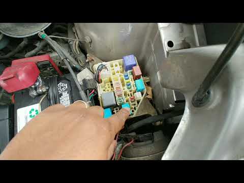 Scion xB not starting.  relay box making noise. fuel box making noise