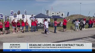 "Tick Tock": UAW president reminds Big Three of Friday's deadline before more workers strike