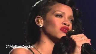 Rihanna-Stay-Live-On-SNL