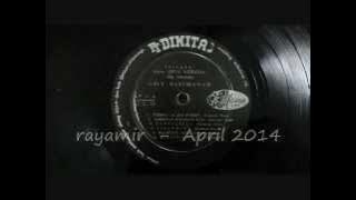 Tumbila Di Adu Boksen (cipt. Kosaman Djaja) - Upit Sarimanah