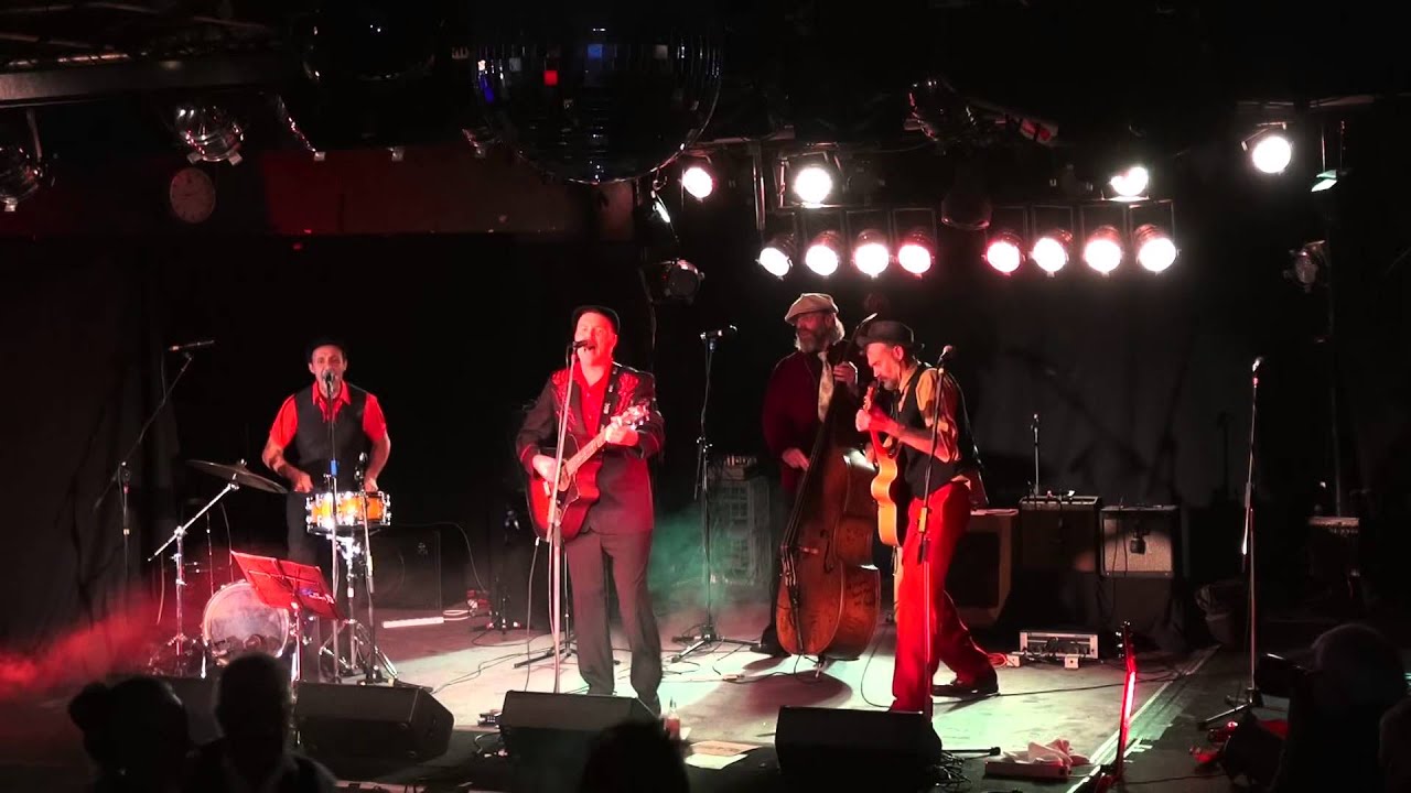 Wal'tones Analog Guy