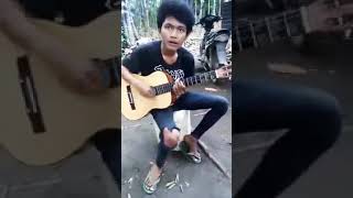 Download Lagu Dewa - pangeran cinta cover by (huting umes ) MP3