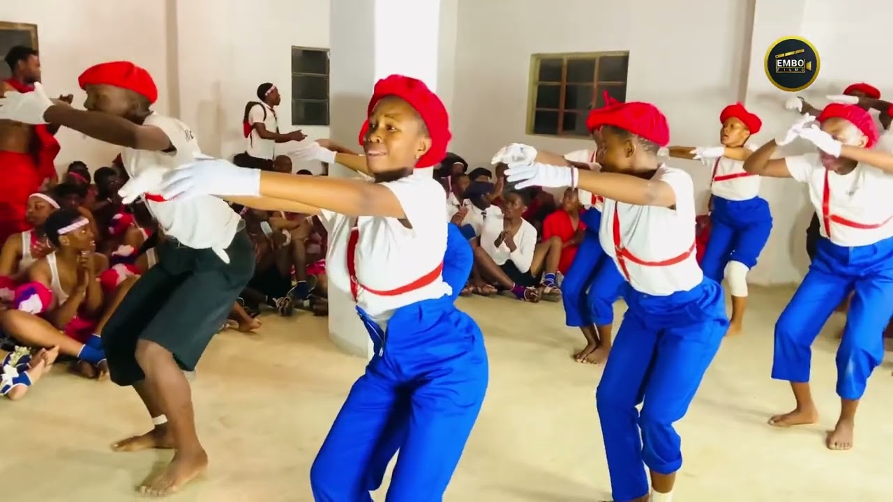 Ezika MC Wesizwe | Ingoma e Newcastle | Nawu ushuni omnandi | Emadadeni