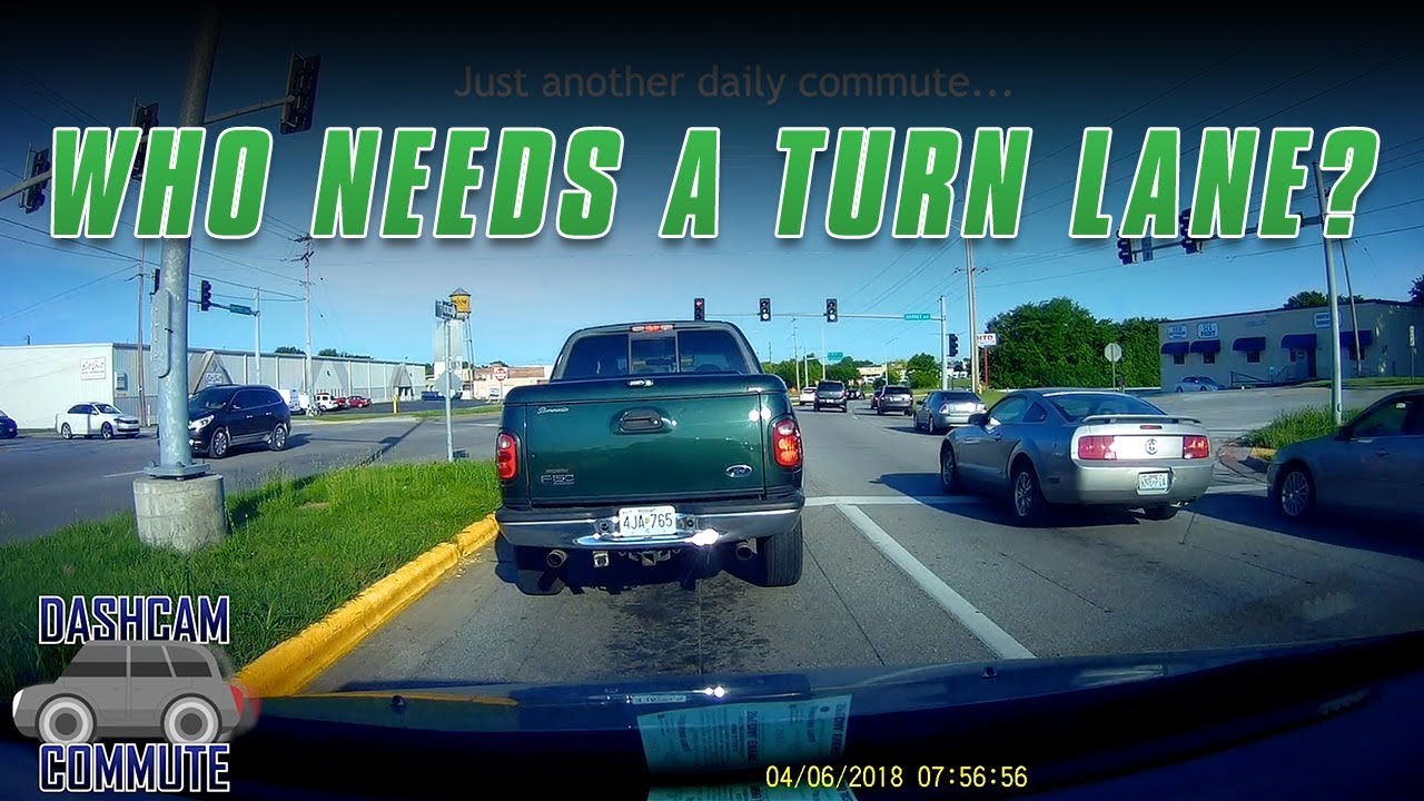 Dashcam Commute - Left turn on Red err... Green??