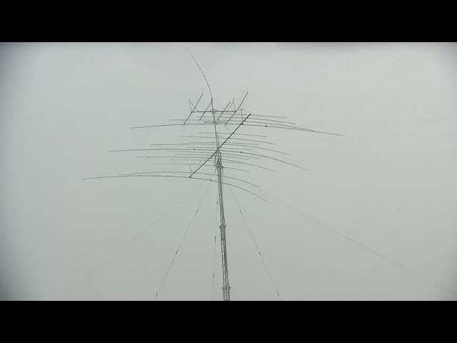 Watch Russia antenna collapse on YouTube Watch Russia antenna collapse on YouTube