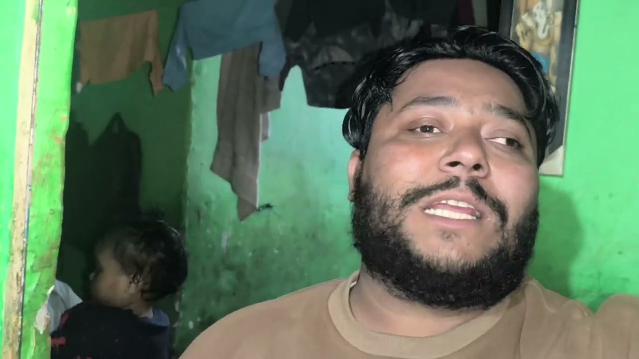 Aaj hamare ghar banaa gajar ka halva 