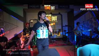 D'MASIV - LUKAKU (live famouz cafe cirebon)