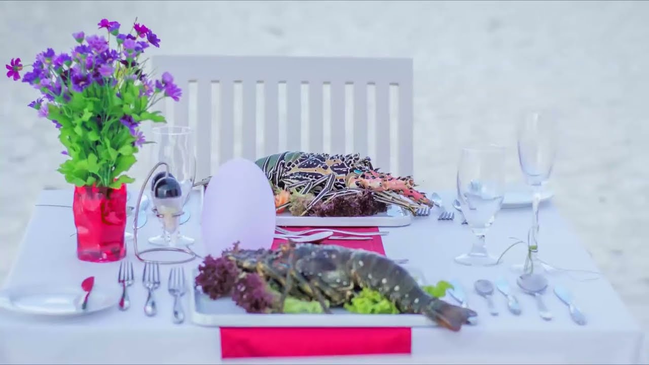 Adaaran Club Rannalhi – videó