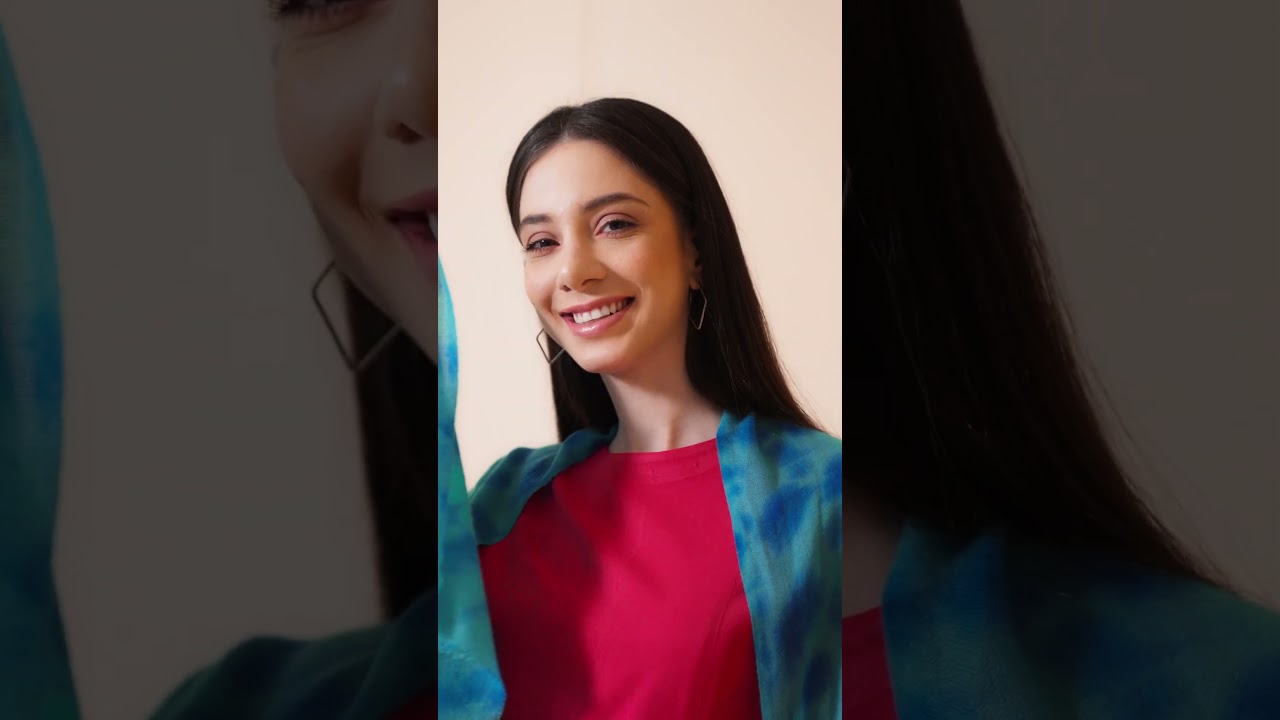 Purest Form Of Silk In Reversible Scarf #silk #fashion #pashmina #shortvideo #scarf #handmade