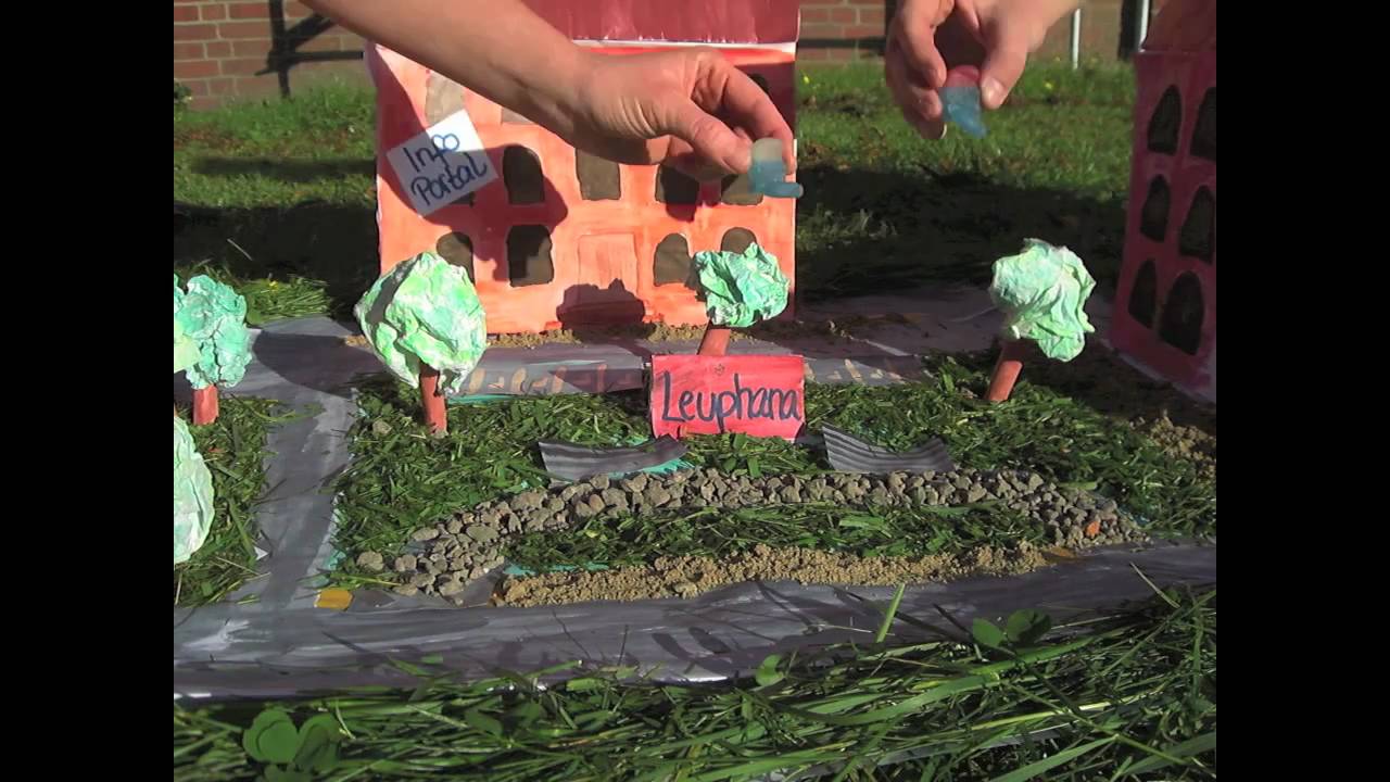 Leuphana ARTotale 2010: Team 1 Crew A - Schlumphania