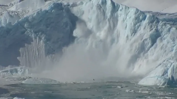 Most Horrific Monster Iceberg Crashing Caught On Camera - Natural Disasters