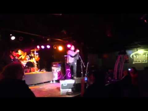 Lukas Rossi live in Detroit