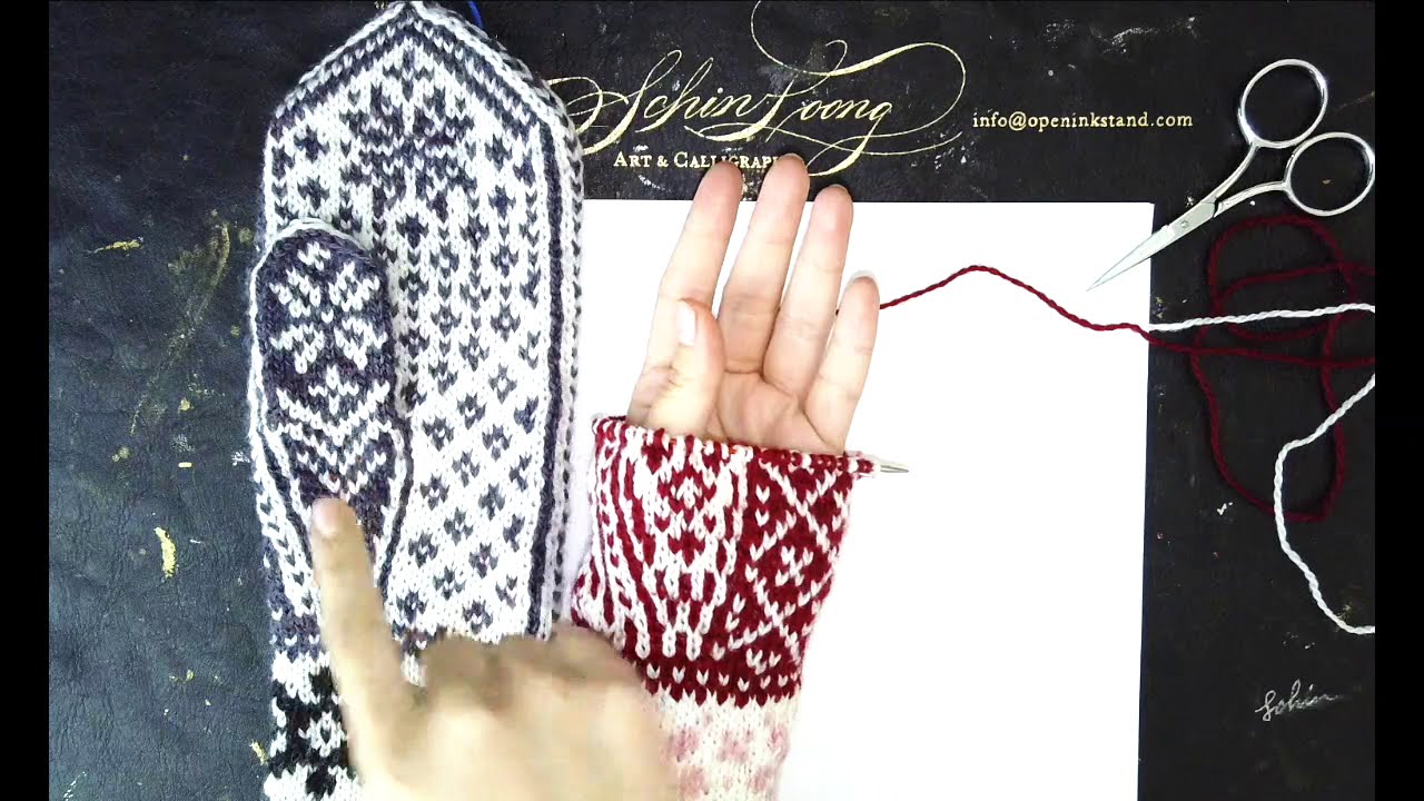 Setting up an Afterthought Thumb Gusset using Waste Yarn