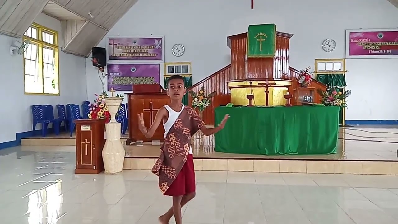 Pojok teather - puisi - BADAR GPM KLASIS Pp. Aru 2023