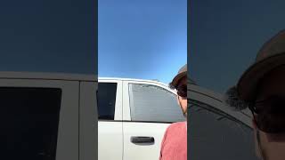 How to temporarily fix a broken car window#carhacks #windowrepair #diy #quickfix