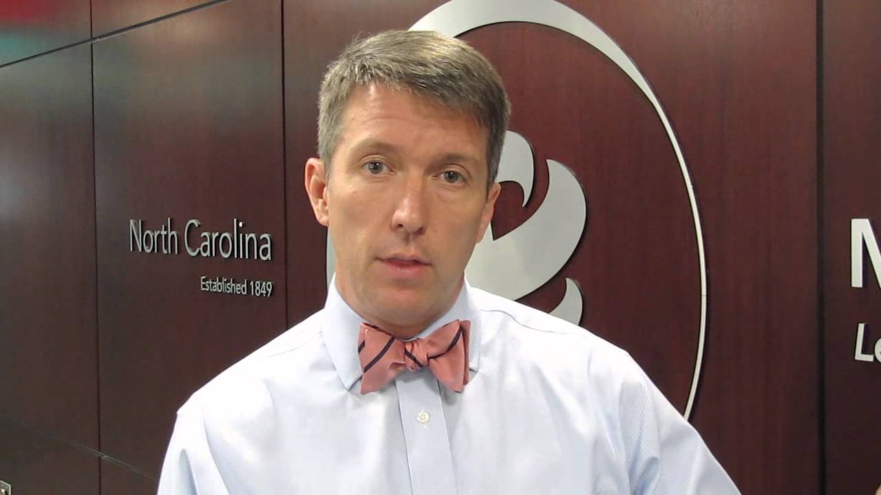Chip Baggett's Bowtie Briefing for September 4, 2015 YouTube