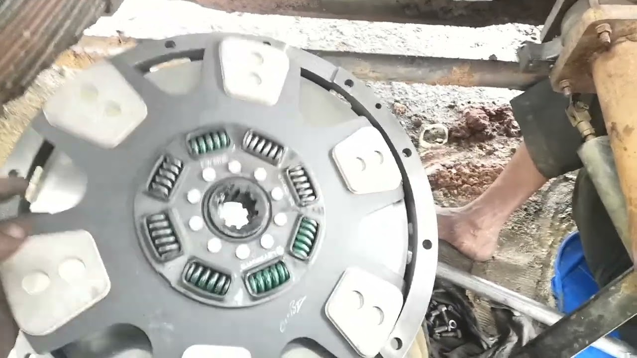 ashok leyland bs4 clutch plate and finger plate pressure plate Ali