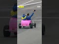 Dos cosas claras: nunca perdamos los clásicos y que vivan las carreras 😂😂😂