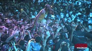 Tory Lanez crowdsurfs for 