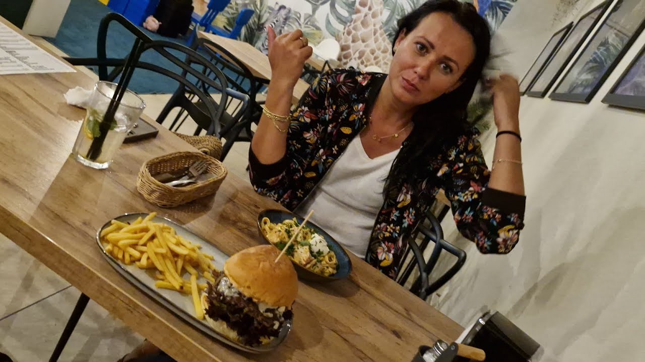 Jemy w najlepszej knajpie w mieście - tak ją odbieramy / Szydłowiecka Susharnia 