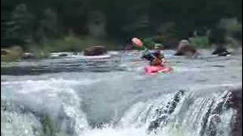 Upper Ocoee - Alien Boof