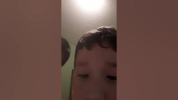 The kid hits his face