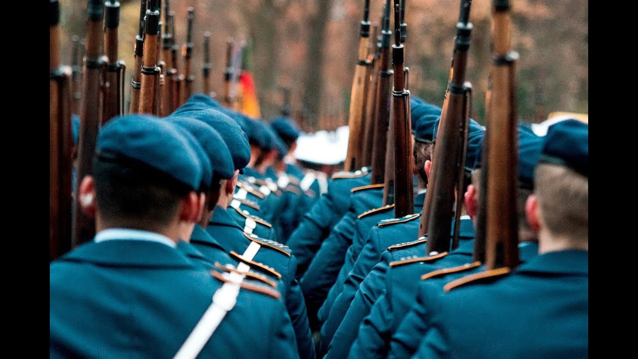 Revue-Marsch und Trommelspiel 27.11.2018 Schloss Bellevue