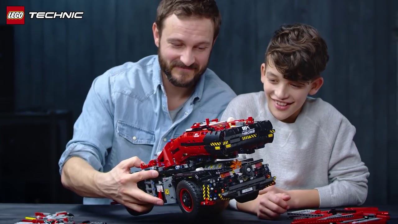 LEGO Technic 42082 Stor terrengkran - YouTube
