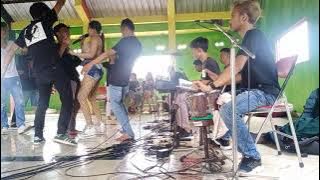 top-topan // lia diana // rolandsa musik