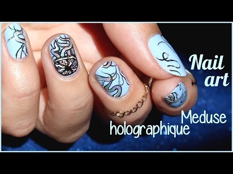 Nail Art Méduse Holographique - 