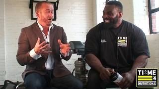 Muscular Development s Giles Tiger meets Time 4 Nutrition Athlete IFBB Pro Bodybuilder Alvin Small