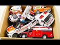 救急車のミニカーが走る！坂道下り疾走 サイレン音☆Miniature ambulance car running! Speeding downhill with siren sound☆