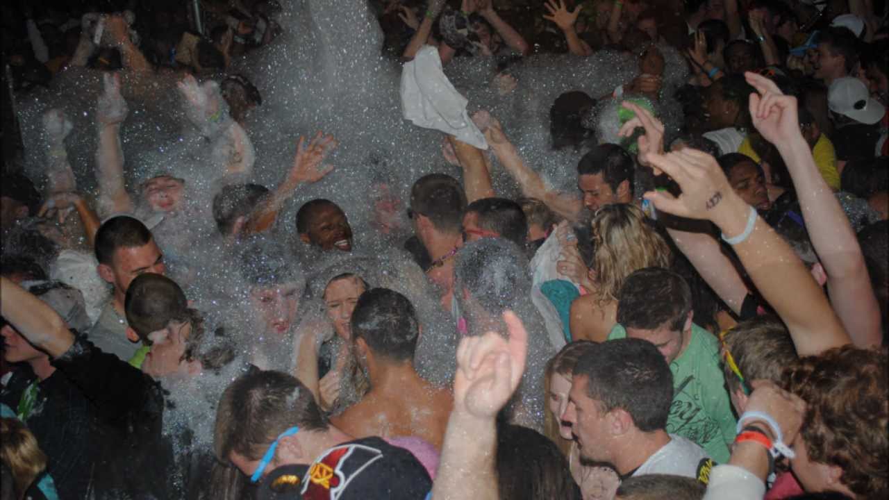 WET AND WILD FOAM PARTY YouTube