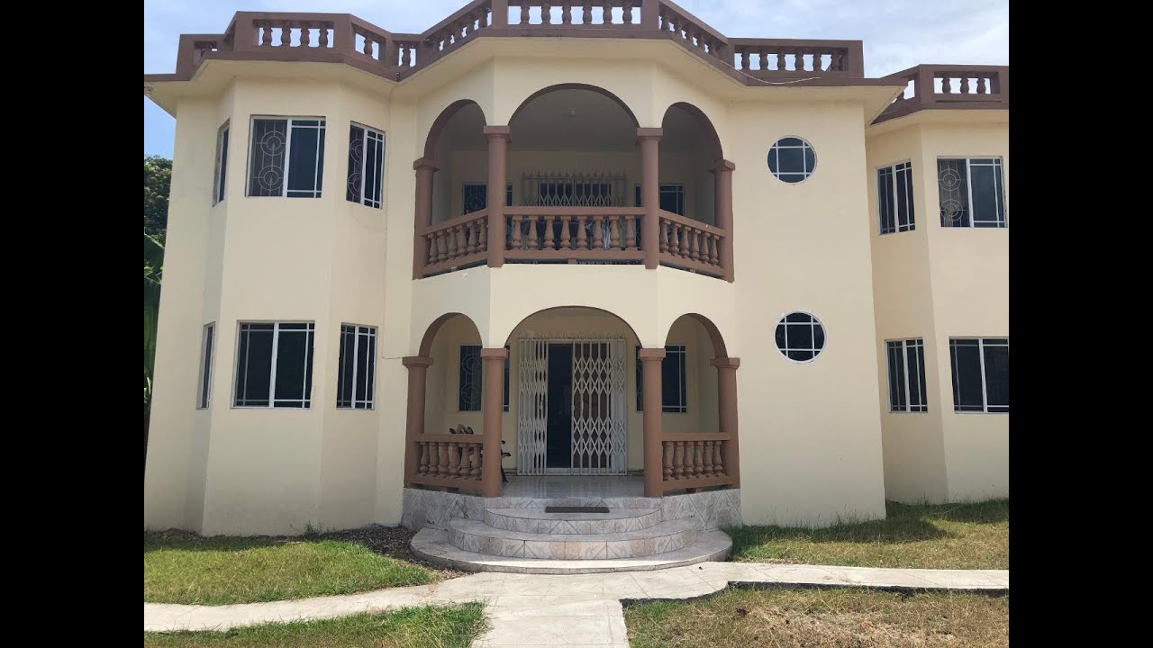 Beautiful Newly Built Furnished House in Coral Gardens, Montego Bay