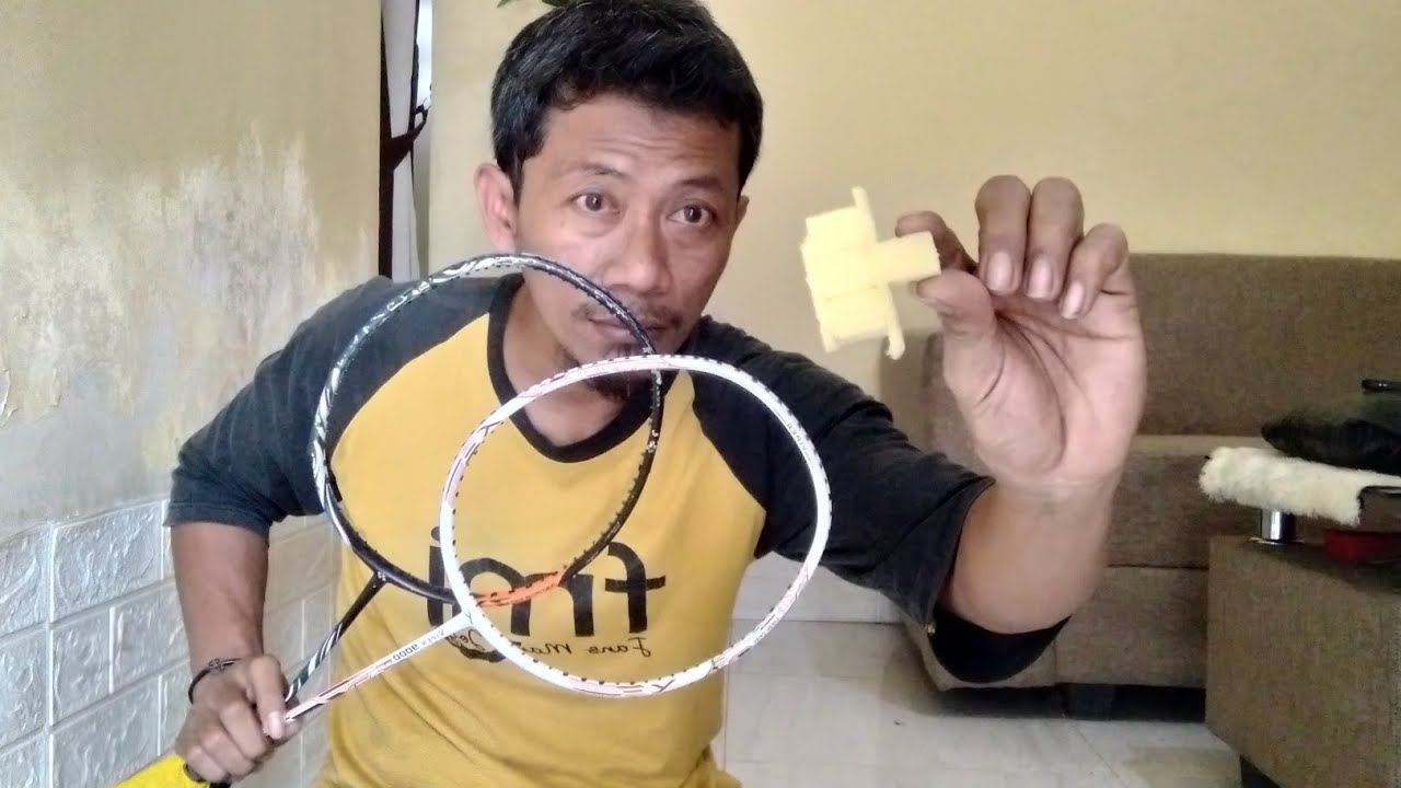 Shock Raket Patah dengan SPONS // BENGKEL RAKET PURWODADI - YouTube