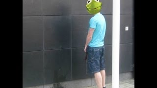 Ik Ga Heel Even Naar Het Toilet.wmv