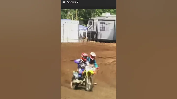 2021 AMA Loretta Lynn's Ryan Hughes throwing elbows on a 1986 CR250