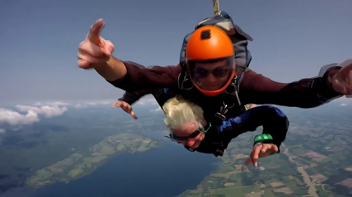 Tracy Tinsley - Skydives at Vermont Skydiving Adve...