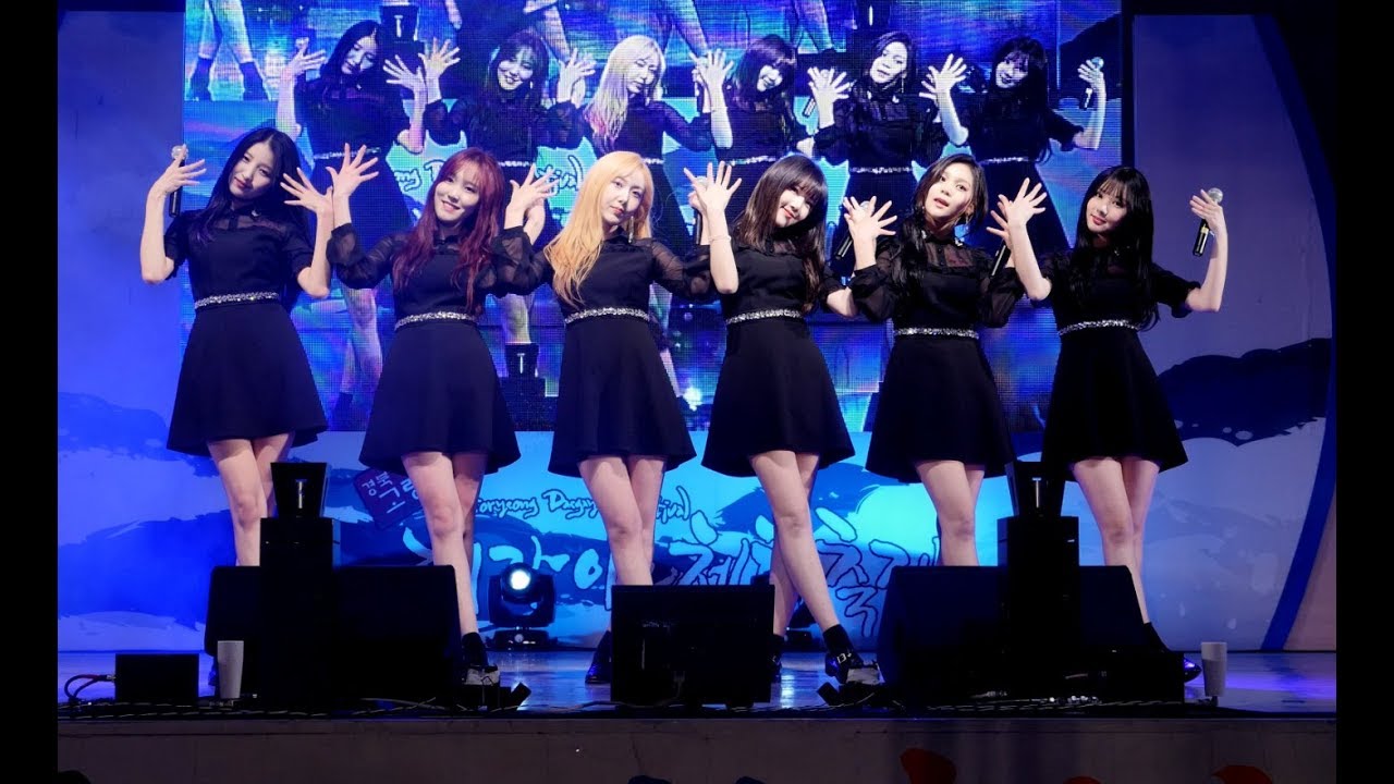 180412 여자친구 (GFRIEND) LOVE WHISPER(귀를 기울이면)  [4K] 직캠 Fancam (경북고령가야체험축제) by Mera