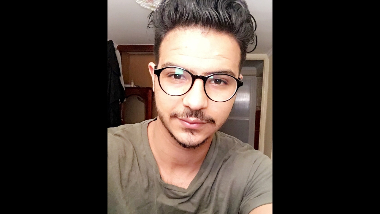 Live القوانين الاحصائية