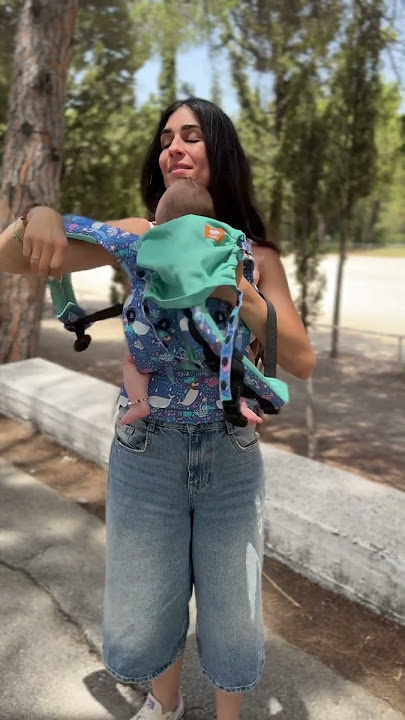 Tula Explore on the go! #tulaexplore #babywearing365inreallife #babywearing365