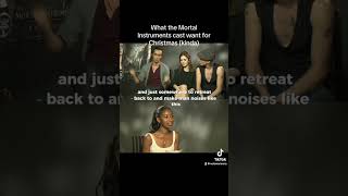 Unearthed clip with #themortalinstruments cast #lilycollins #jamiecampbellbower #robertsheehan